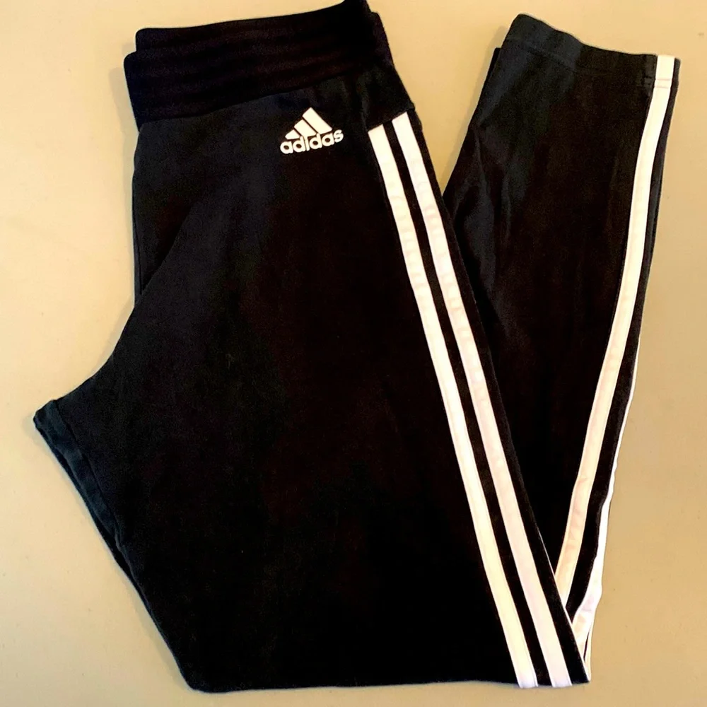 Adidas women’s leggings - Picture 1 of 7
